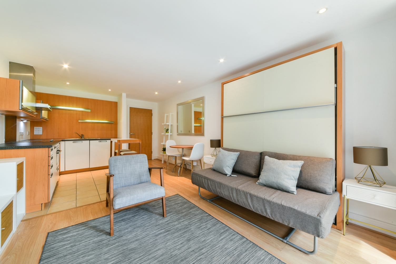 East Lane, Bermondsey, London, SE16 - Chase Evans