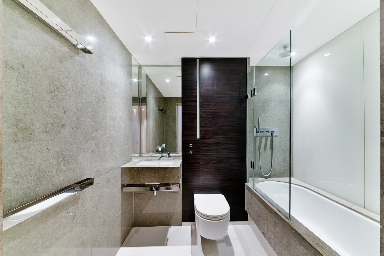 Pan Peninsula Square, Canary Wharf, London, E14