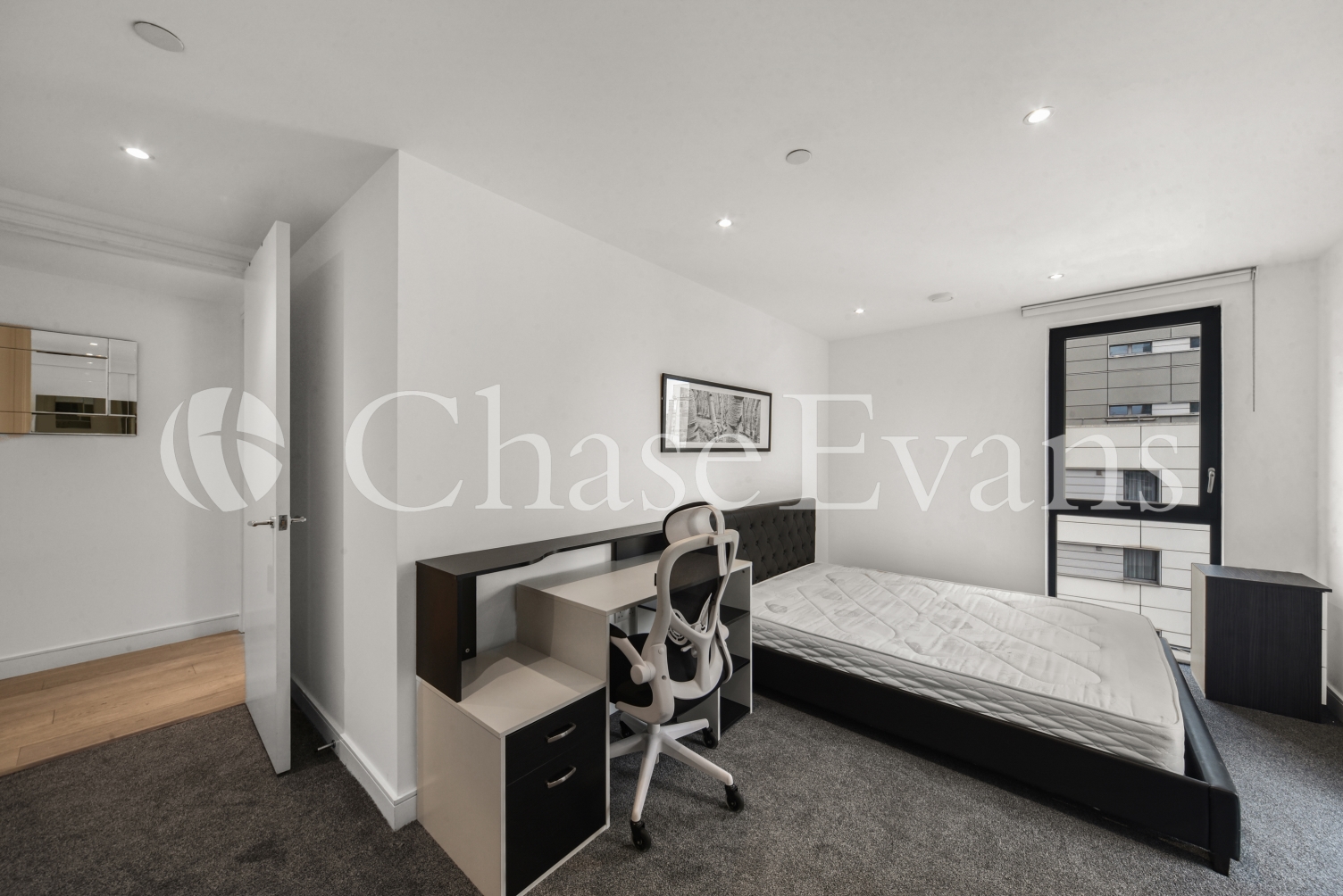 Kensington Apartments, 11 Commercial Street, Aldgate, London, E1