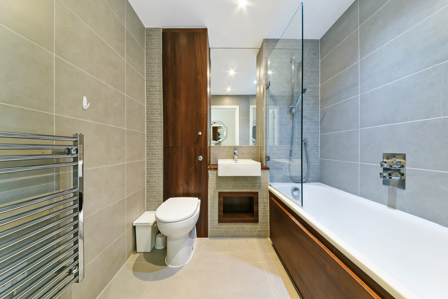 Seven Sea Gardens, Bow, London, E3