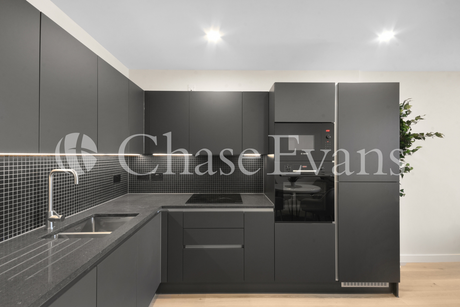 Hanwell Square, Middle Road, Hanwell, London, W7 - Chase Evans