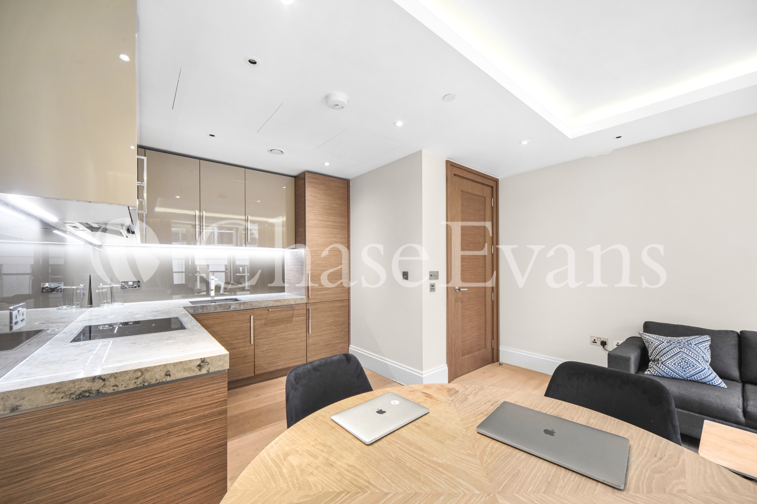 Strand, Westminster, London, WC2R