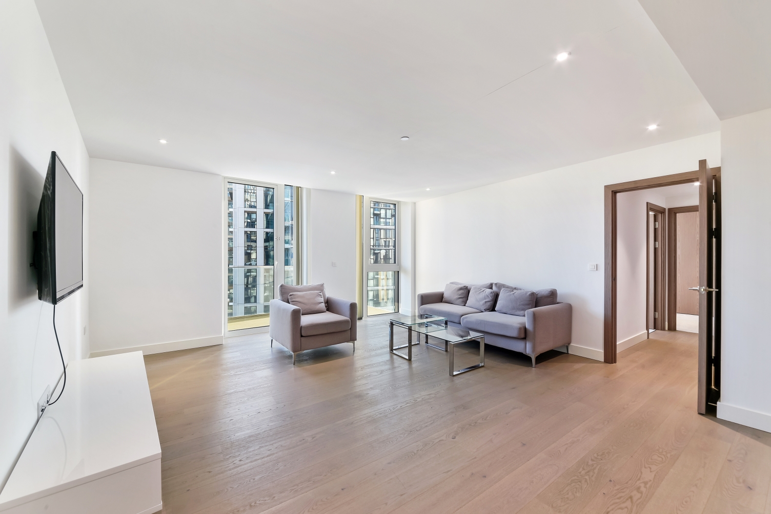 Ariel House, 144 London Dock, Vaughan Way, Shadwell, E1W