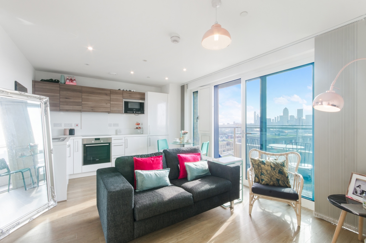 Marner Point, 1 Jefferson Plaza, Hannaford Walk, Bow, London, E3 - Chase Evans