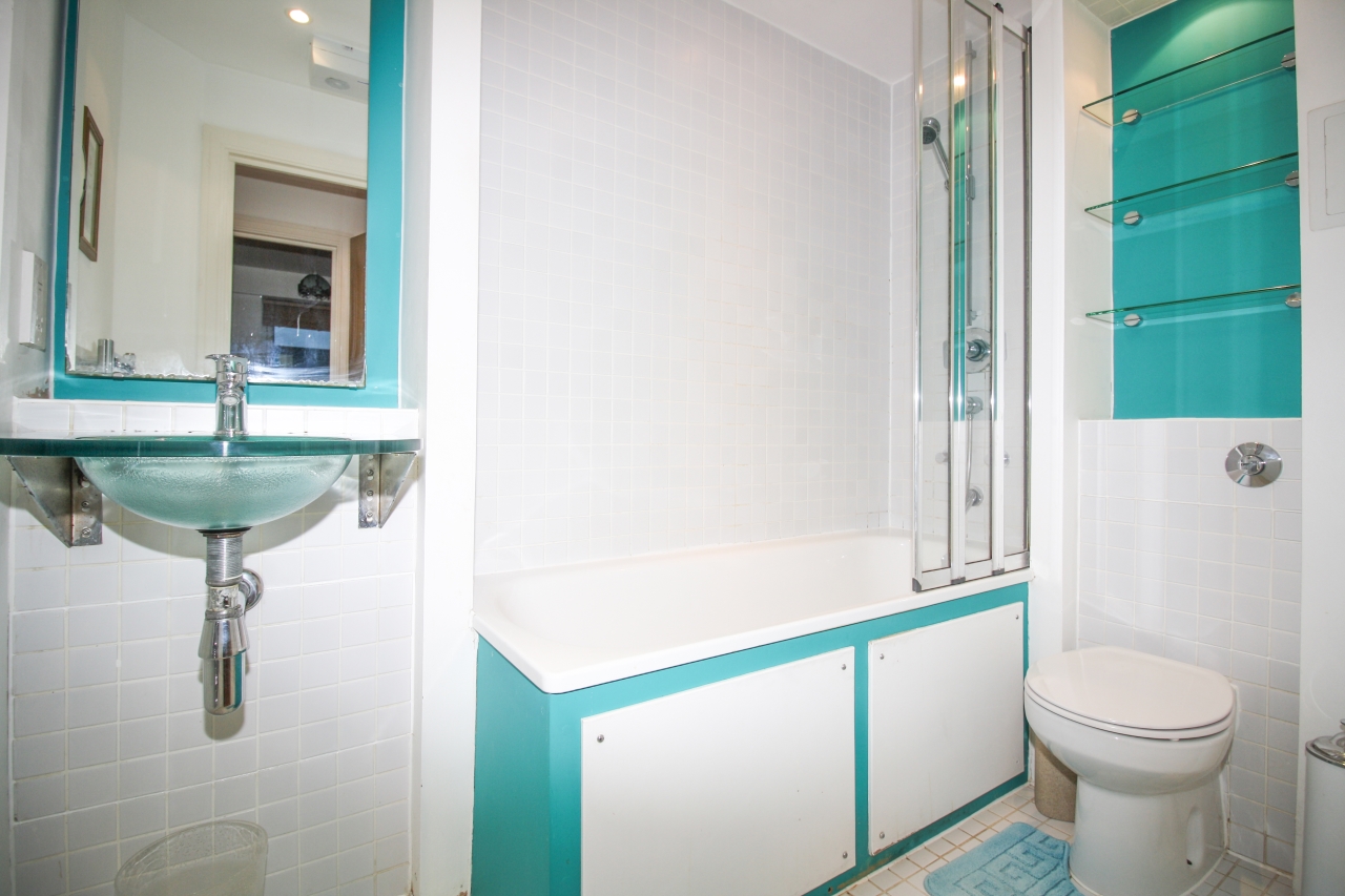 Westferry Road, Isle Of Dogs, London, E14