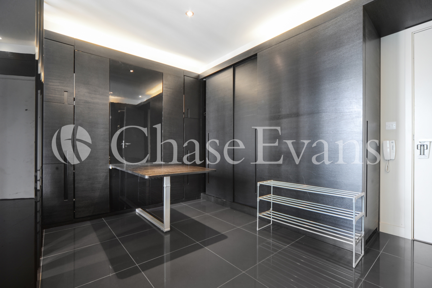 Pan Peninsula, Pan Peninsula Square, Canary Wharf, London, E14 - Chase Evans