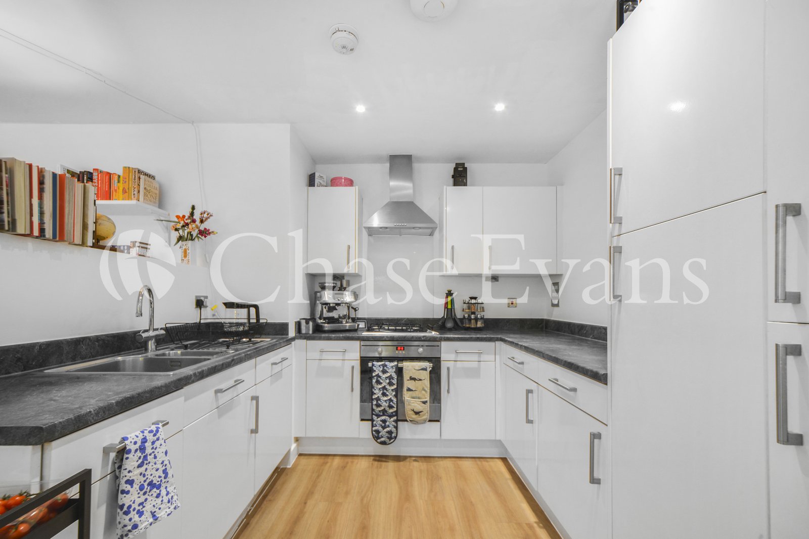 Nauticus Walk, Isle Of Dogs, London, E14