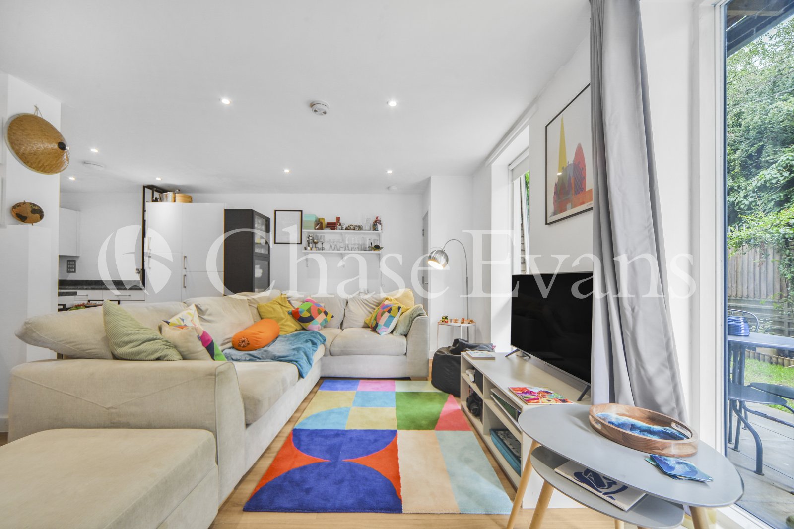 Nauticus Walk, Isle Of Dogs, London, E14