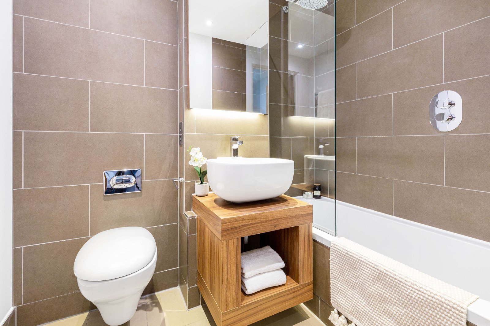 Crawford Building, One Commerical, 112 Whitechapel High Street, Aldgate, London, E1