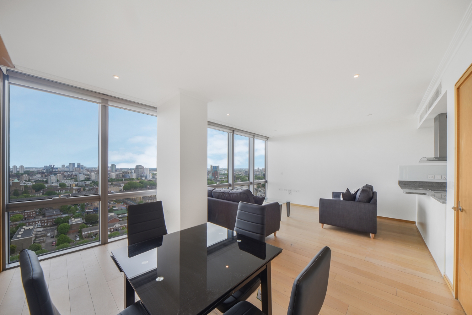 Hertsmere Road, Canary Wharf, London, E14