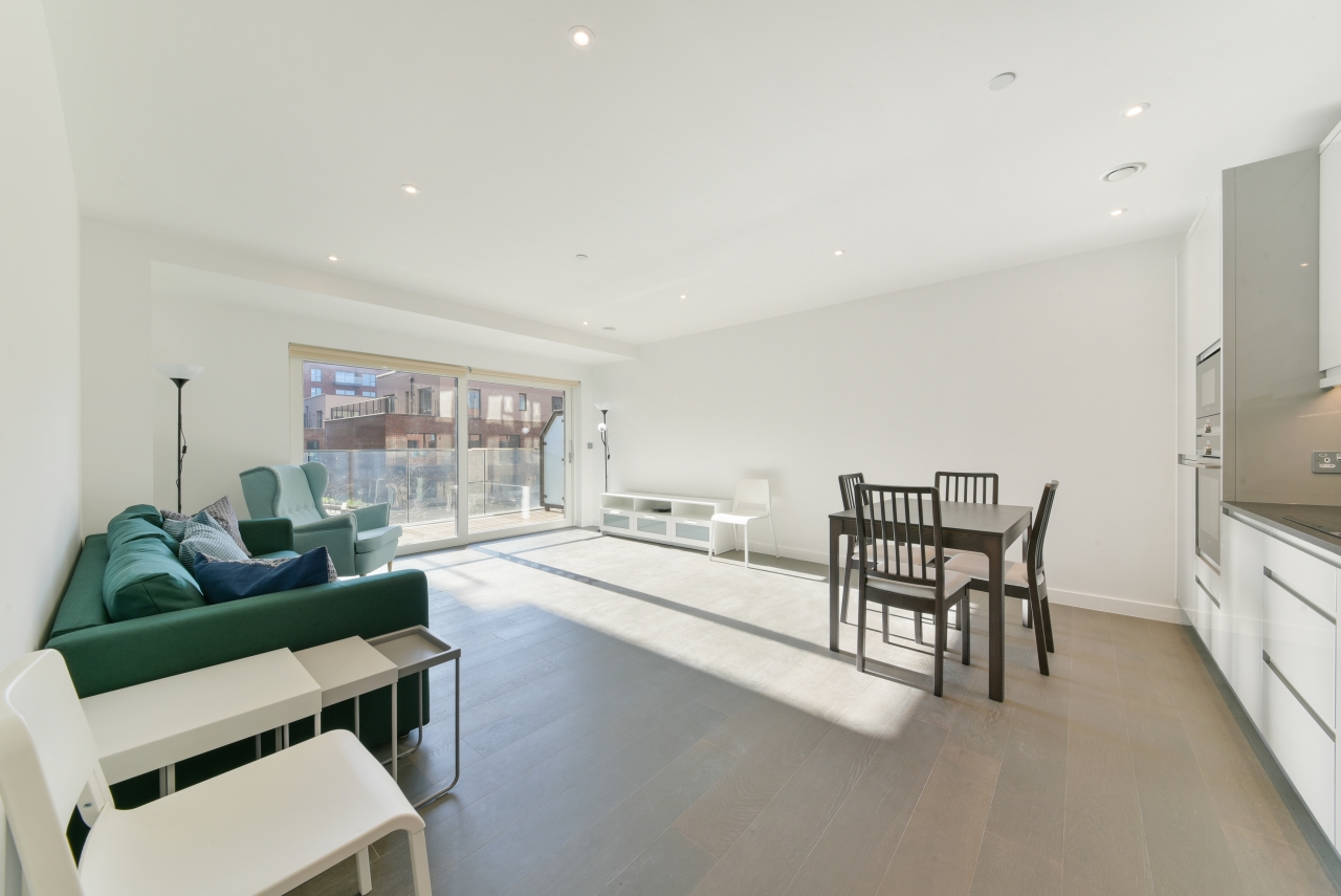 Thonrey Close, Colindale, Colindale Gardens, London, NW9 - Chase Evans
