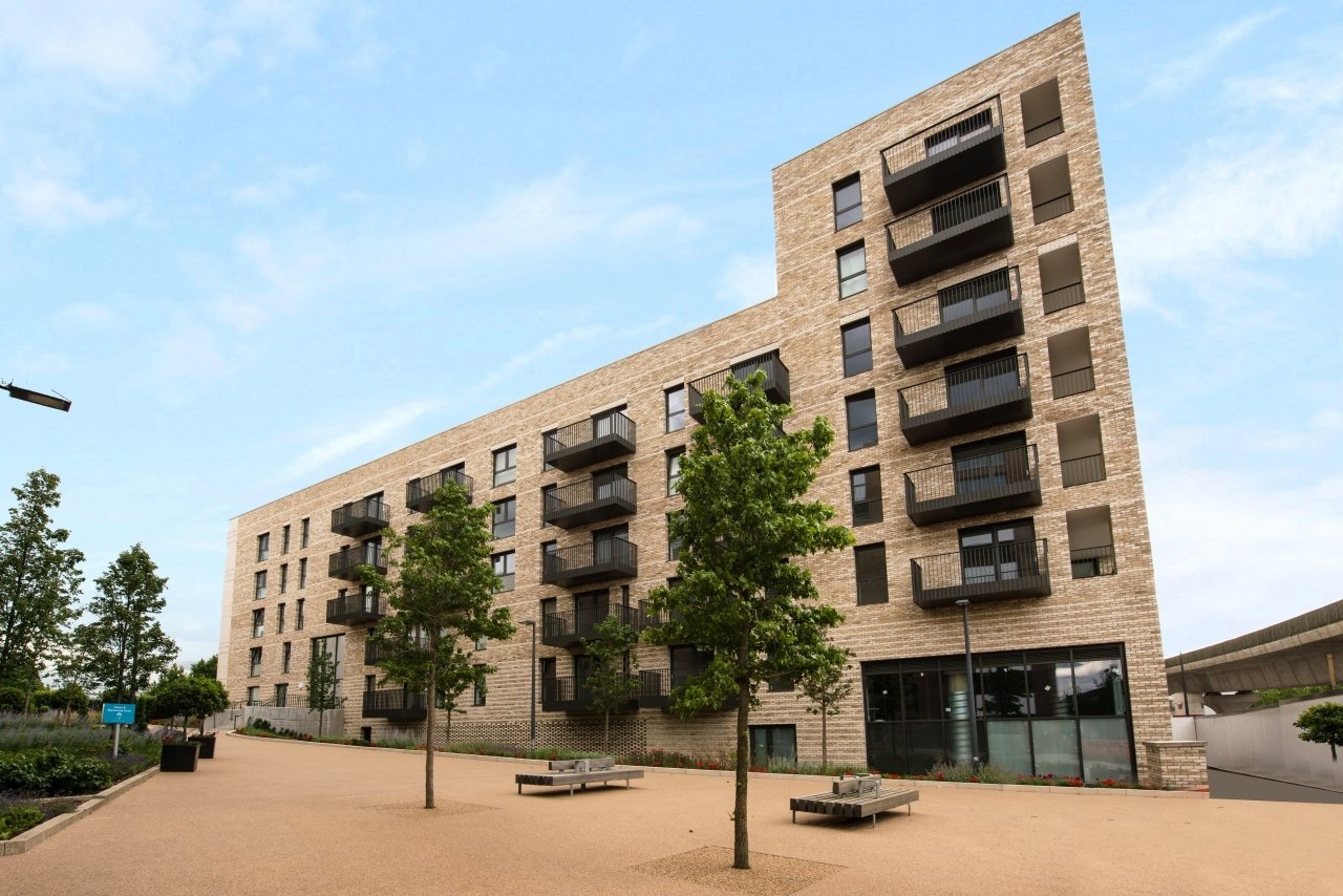 Kingfisher Heights, Waterside Park, 2 Bramwell Way, Royal Docks, London, E16