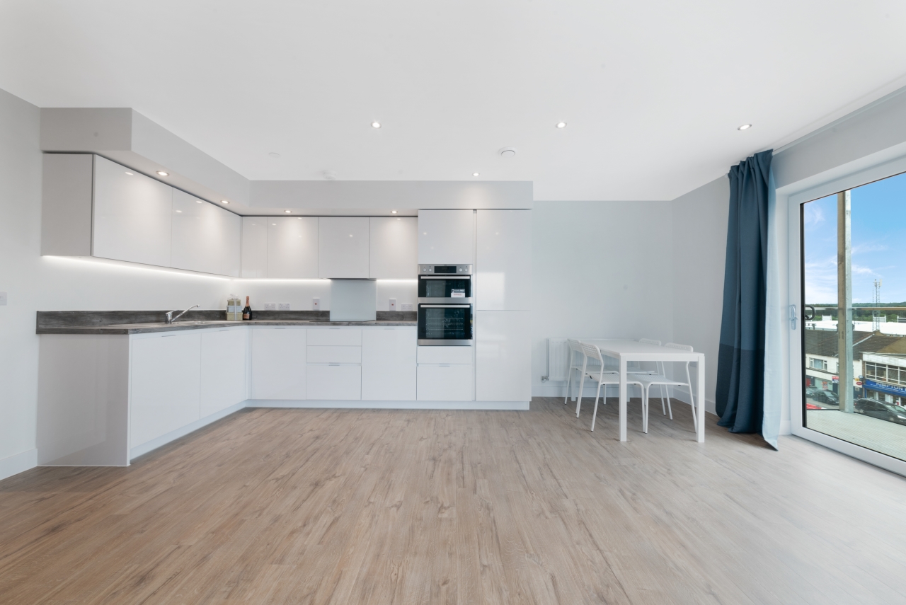 Stirling Drive, Saxon Square, Luton, LU2 - Chase Evans