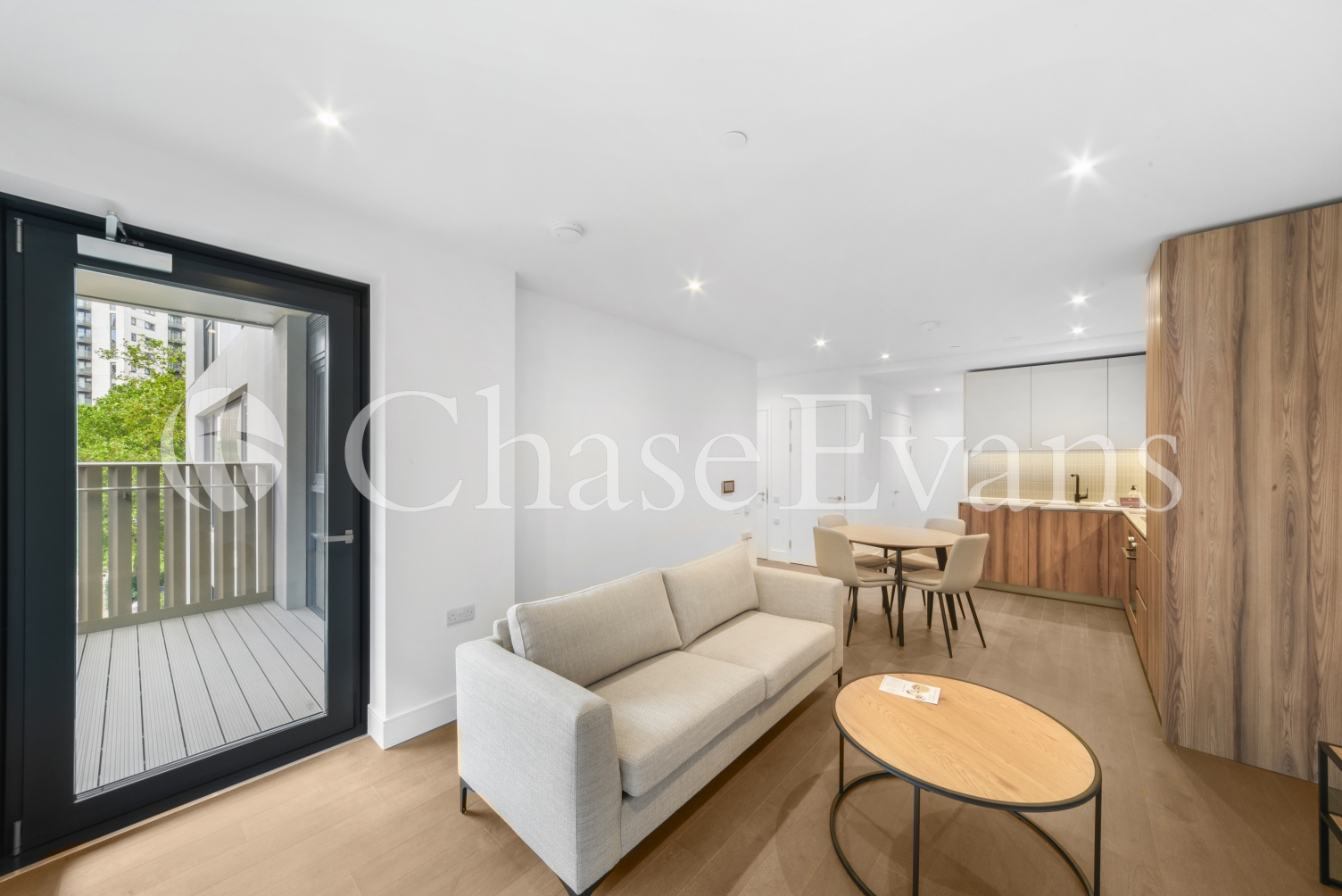 Hewson Way, Elephant & Castle, London, SE17 - Chase Evans