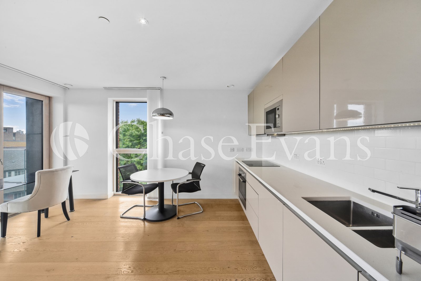 Mansfield Point, Rodney Road, Elephant And Castle, London, SE17 - Chase Evans