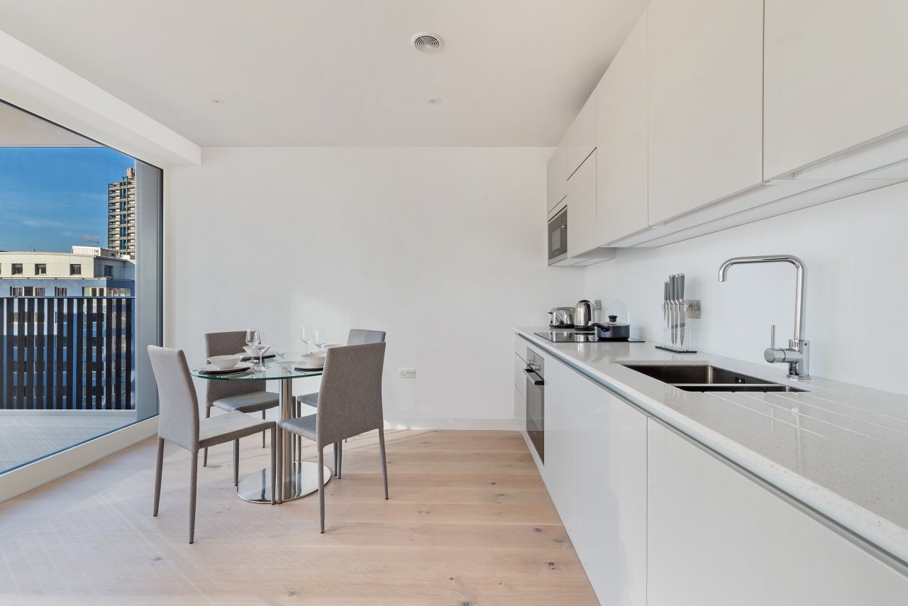 Walworth Road, Elephant & Castle, London, SE17 - Chase Evans