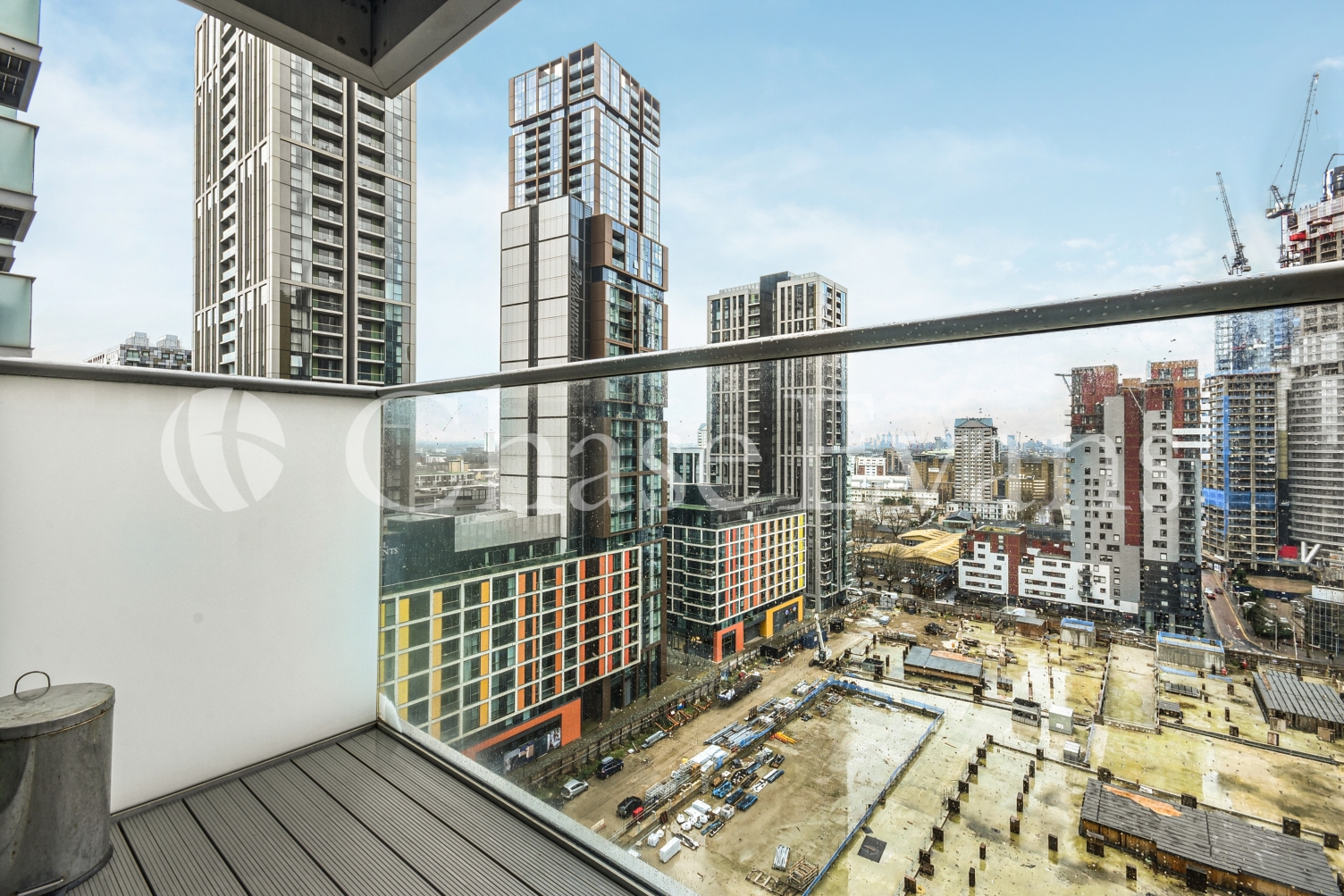 Pan Peninsula Square, Canary Wharf, London, E14 - Chase Evans