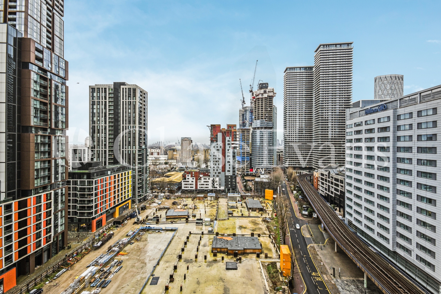 Pan Peninsula Square, Canary Wharf, London, E14