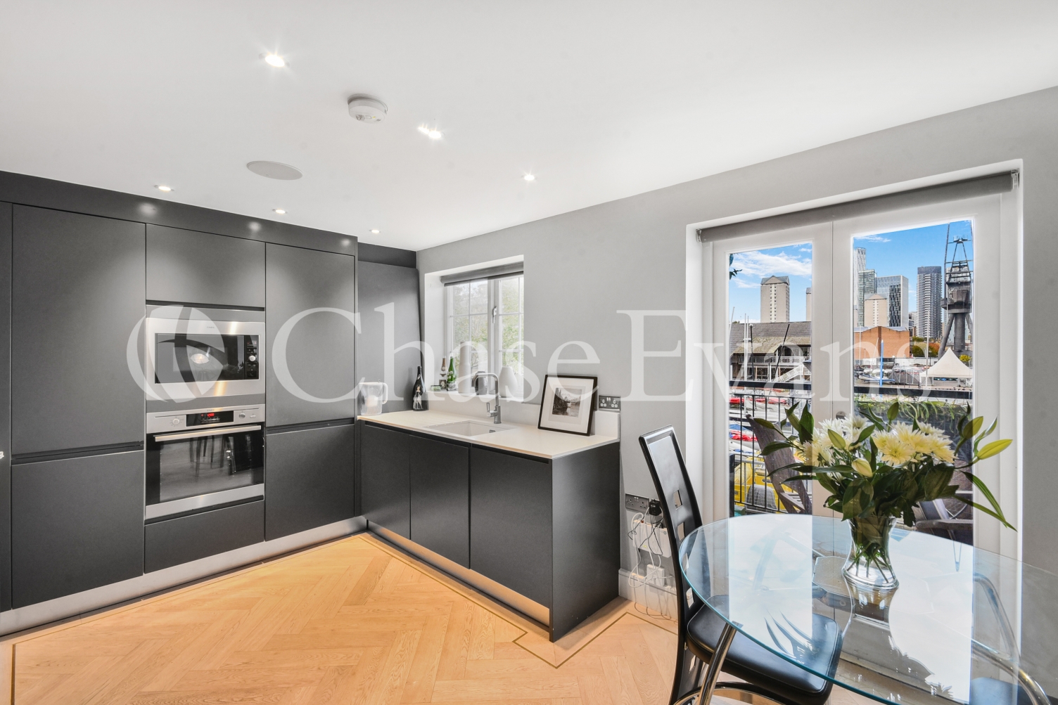 Kingsbridge Court, 1 Dockers Tanner Road, Isle Of Dogs, London, E14 - Chase Evans