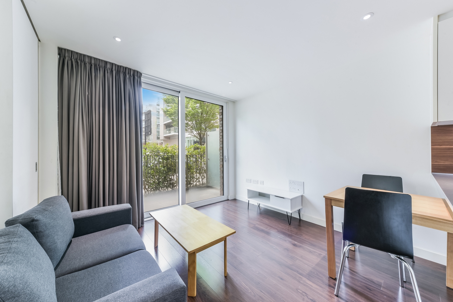 Woodberry Grove, Finsbury Park, London, N4 - Chase Evans