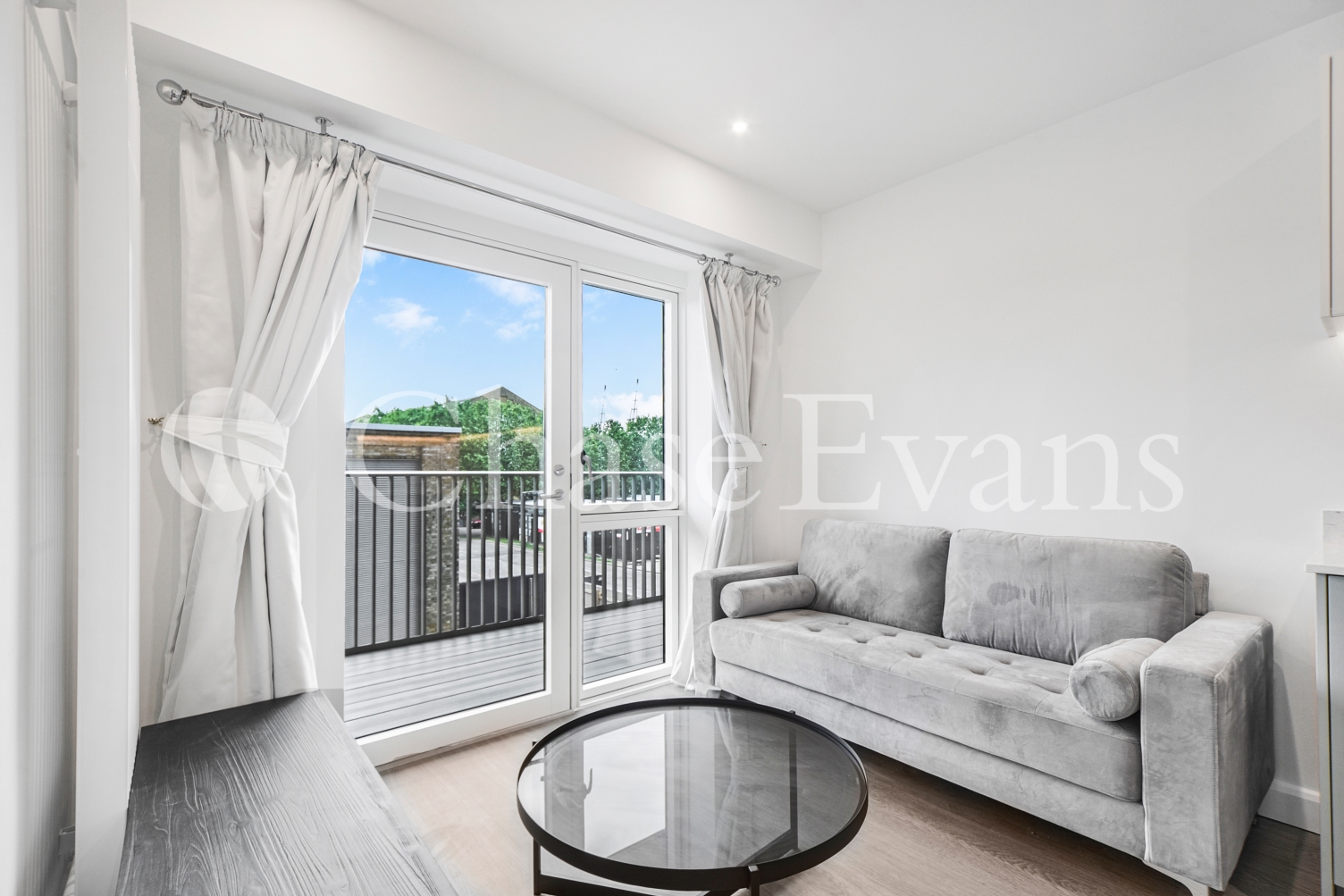 Western Gateway, Royal Docks West, Royal Docks, London, E16 - Chase Evans