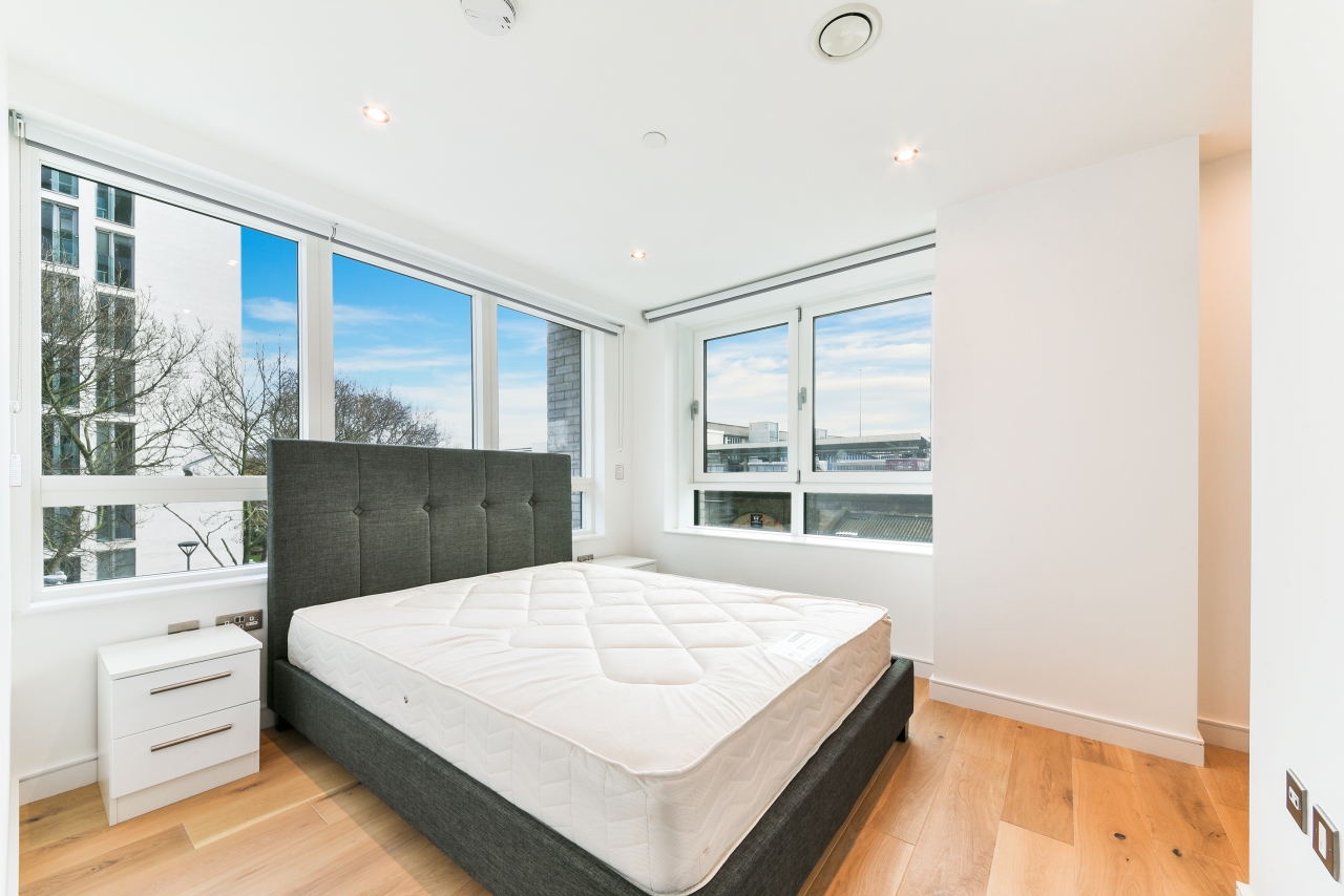 Grant Road, Clapham, London, SW11 - Chase Evans