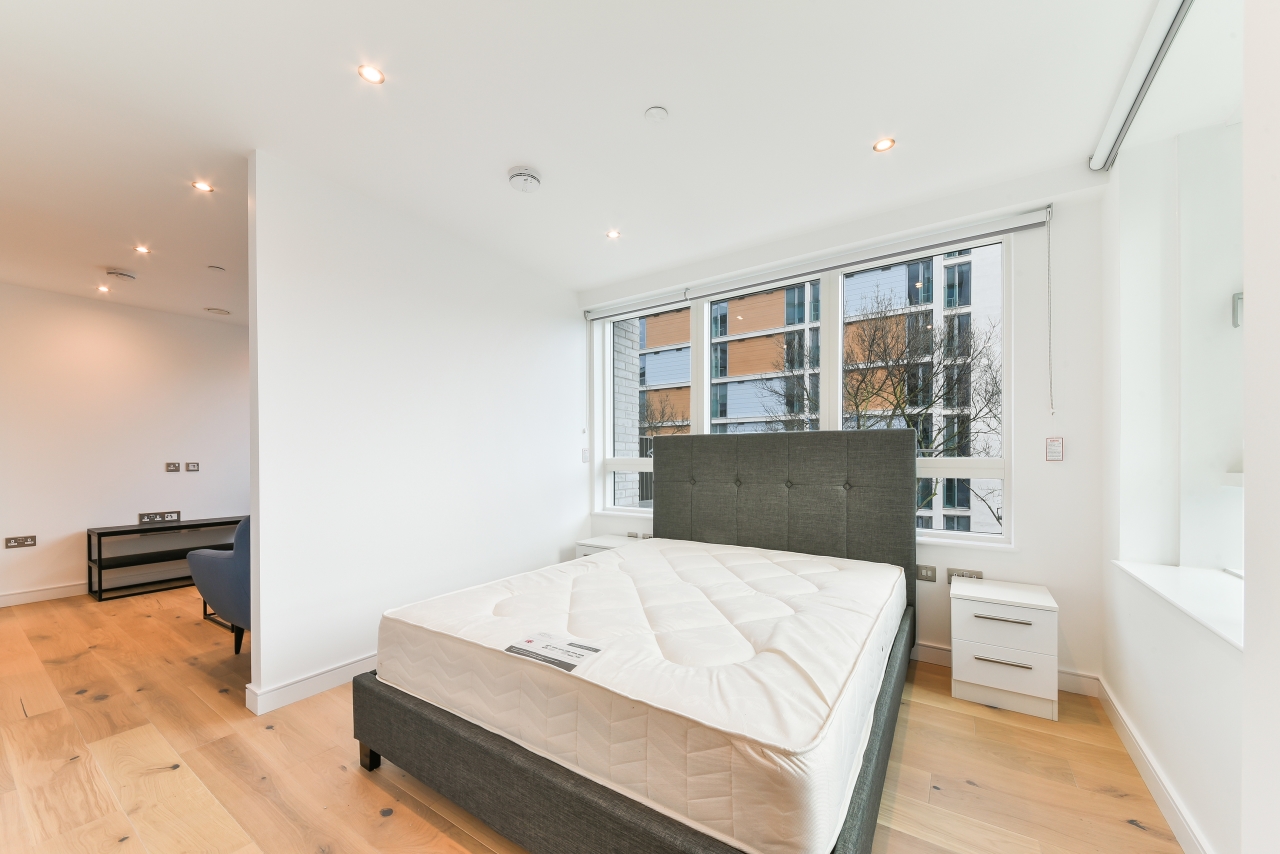 Grant Road, Clapham, London, SW11 - Chase Evans