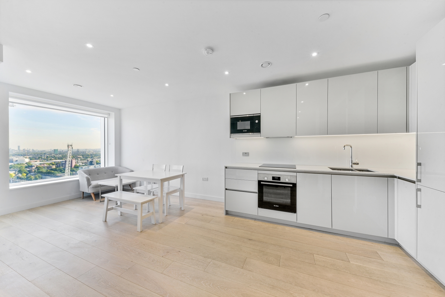 Deacon Street, Elephant & Castle, London, SE17 - Chase Evans