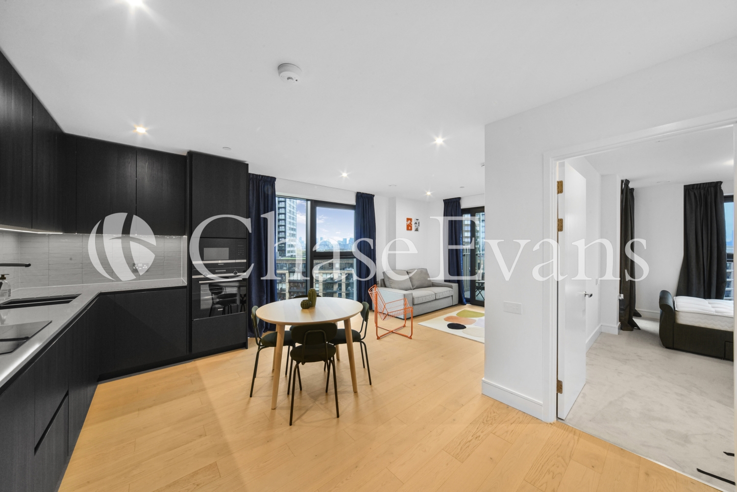 Hewson Way, Elephant & Castle, London, SE17 - Chase Evans