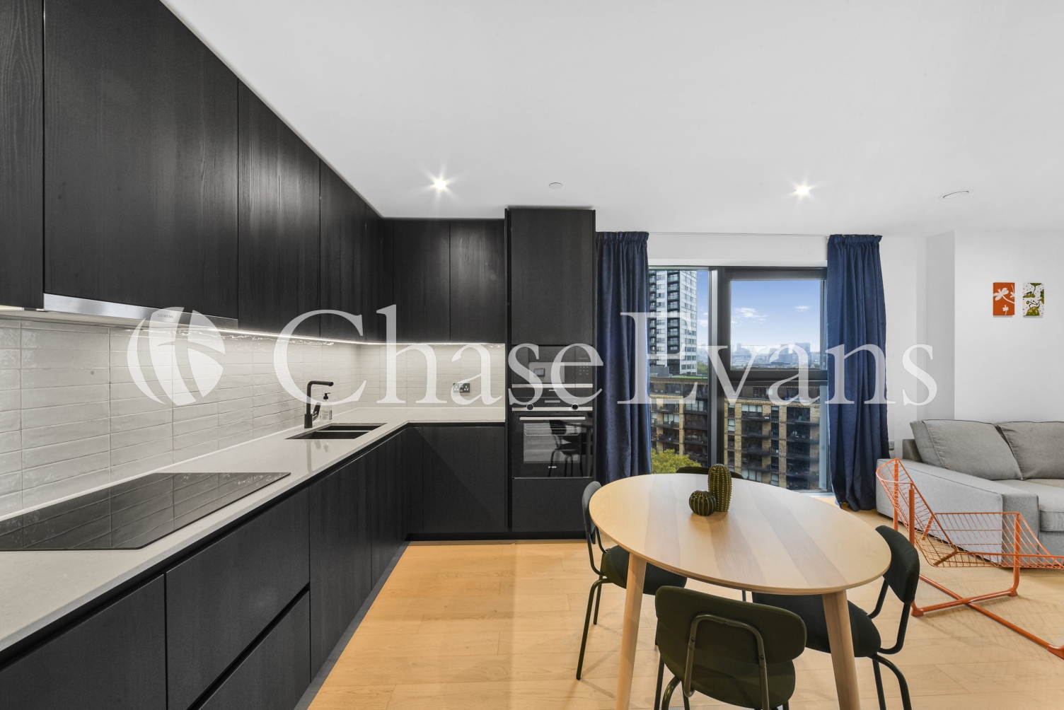 Hewson Way, Elephant & Castle, London, SE17 - Chase Evans