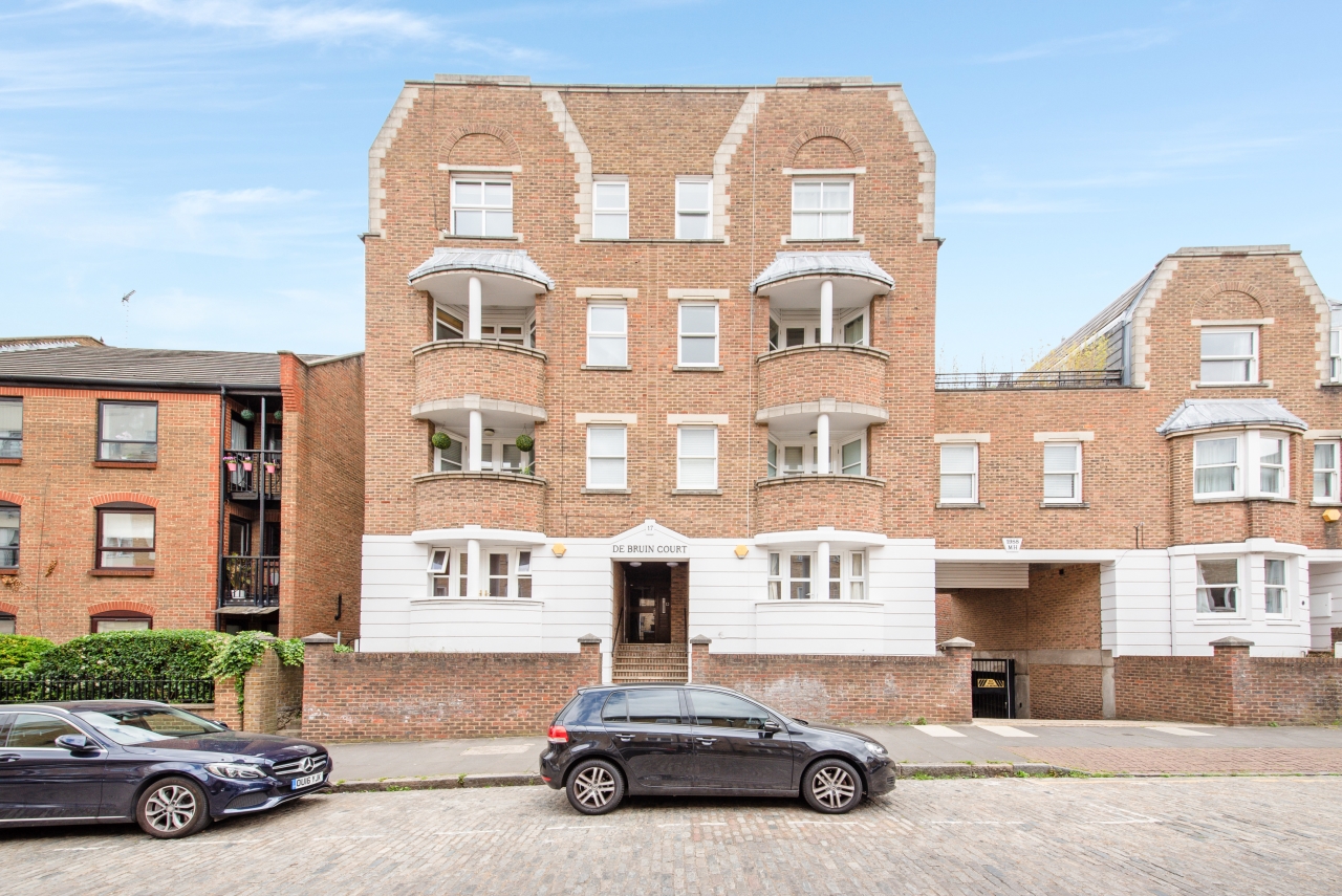 Ferry Street, Docklands, London, E14