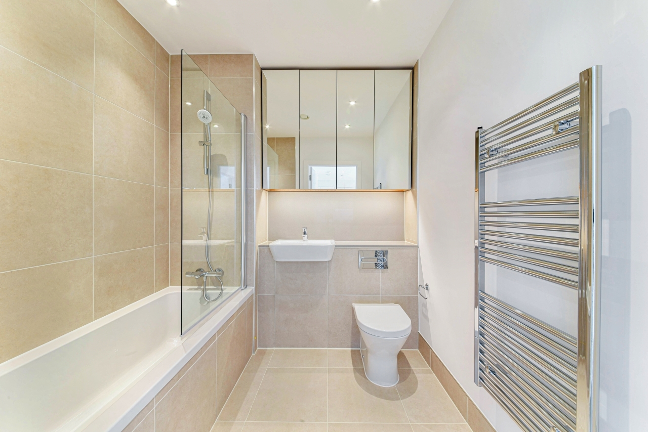 Royal Captain Court, Arniston Way, Poplar, London, E14