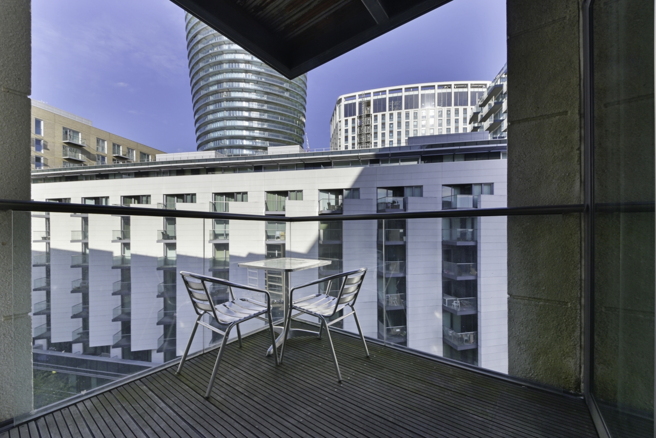 Baltimore Wharf, Canary Wharf, London, E14 - Chase Evans
