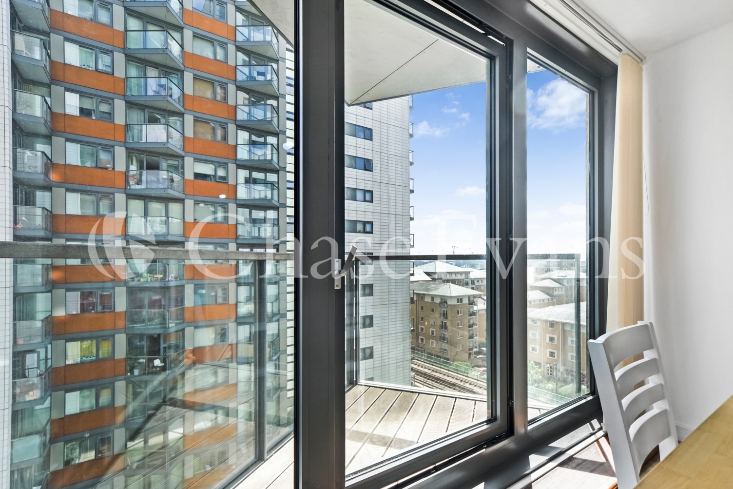 Blackwall Way, Canary Wharf, London, E14 - Chase Evans