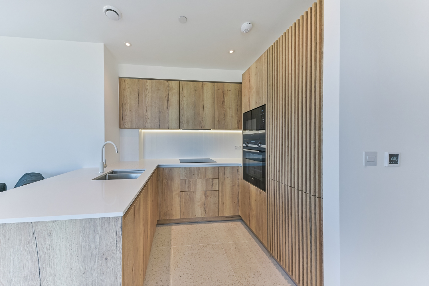Tapestry Way, The Silk District, Whitechapel, London, E1 - Chase Evans