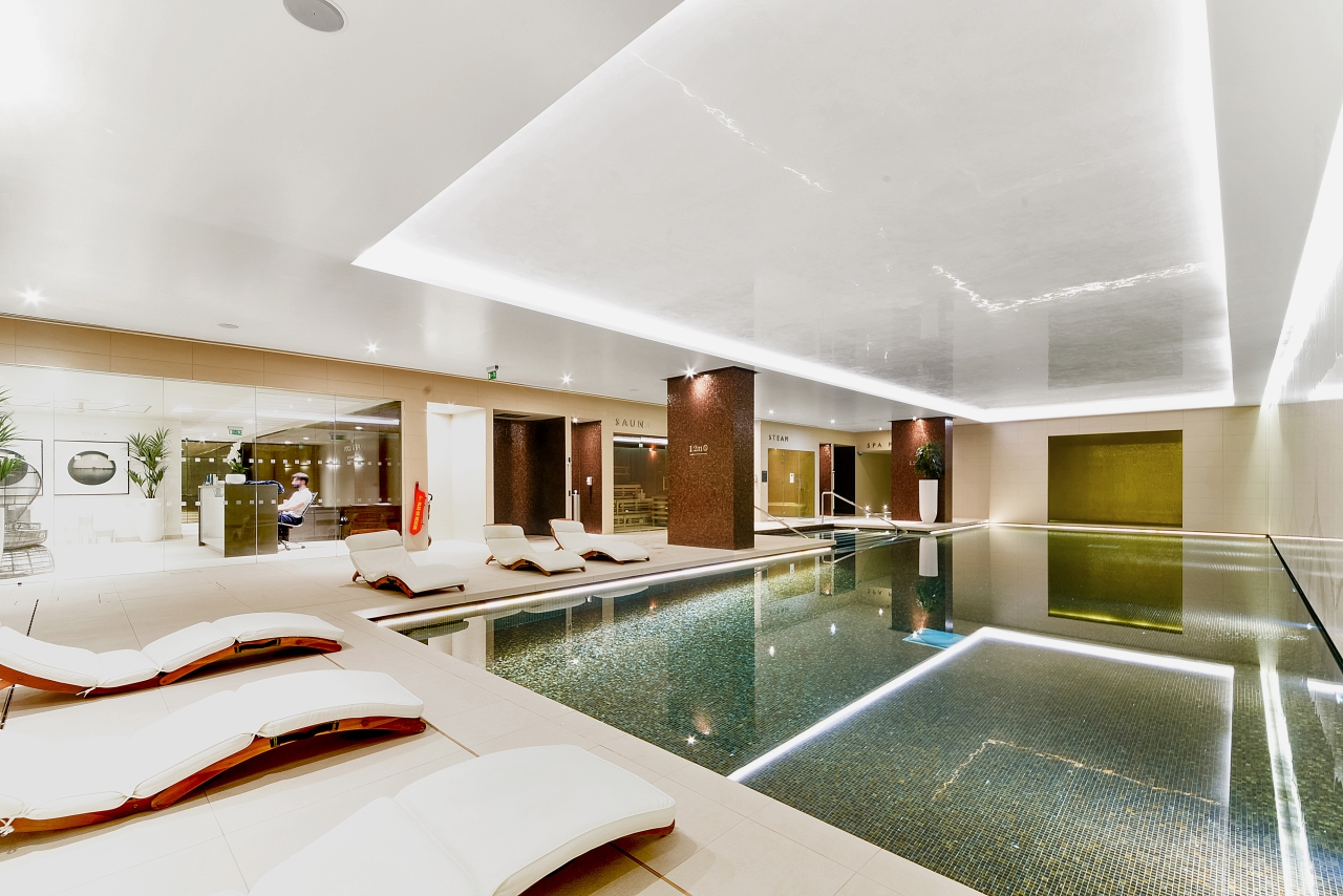 Neroli House, 14 Piazza Walk, Goodman's Fields, Aldgate, E1