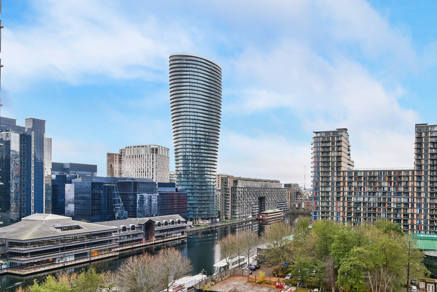 Pan Peninsula Square, Canary Wharf, London, E14