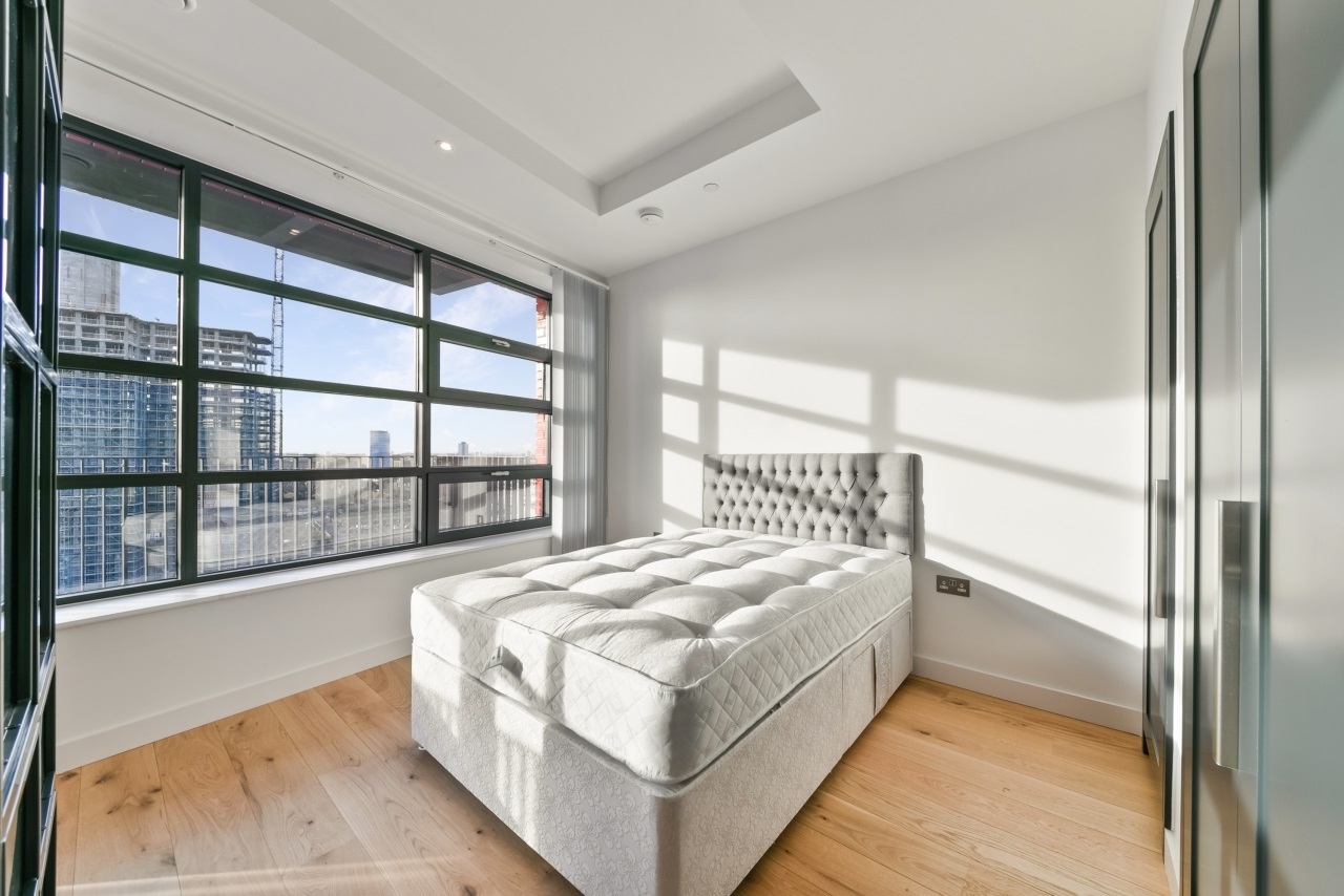 City Island Way, London City Island, Canning Town, London, E14 - Chase Evans