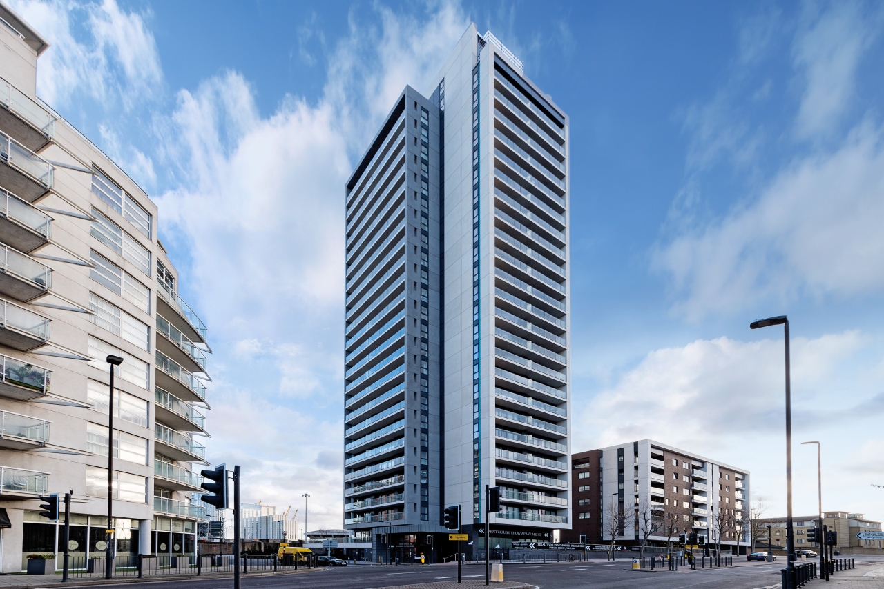Yabsley Street, Canary Wharf, London, E14