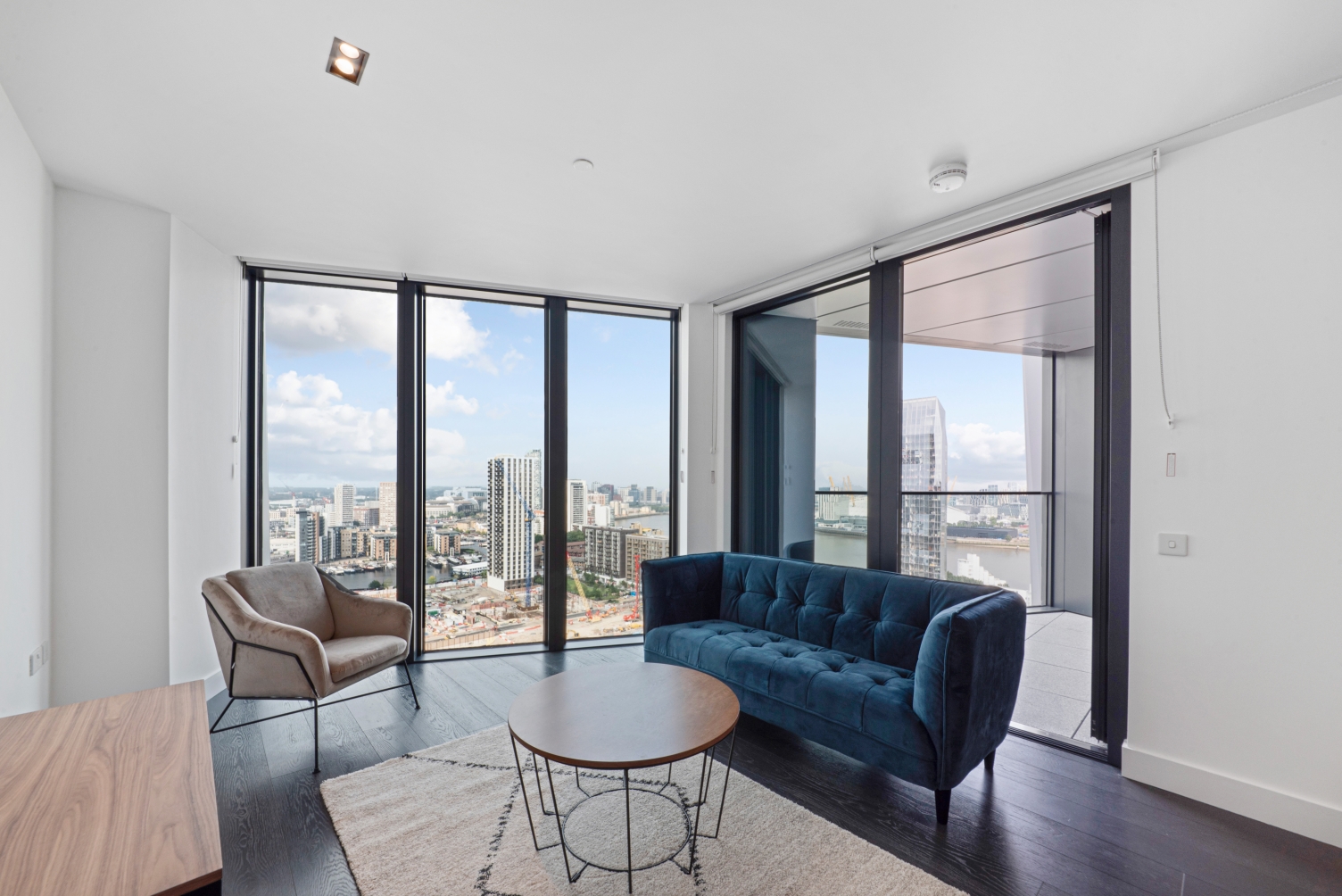 Marsh Wall, Canary Wharf, London, E14 - Chase Evans
