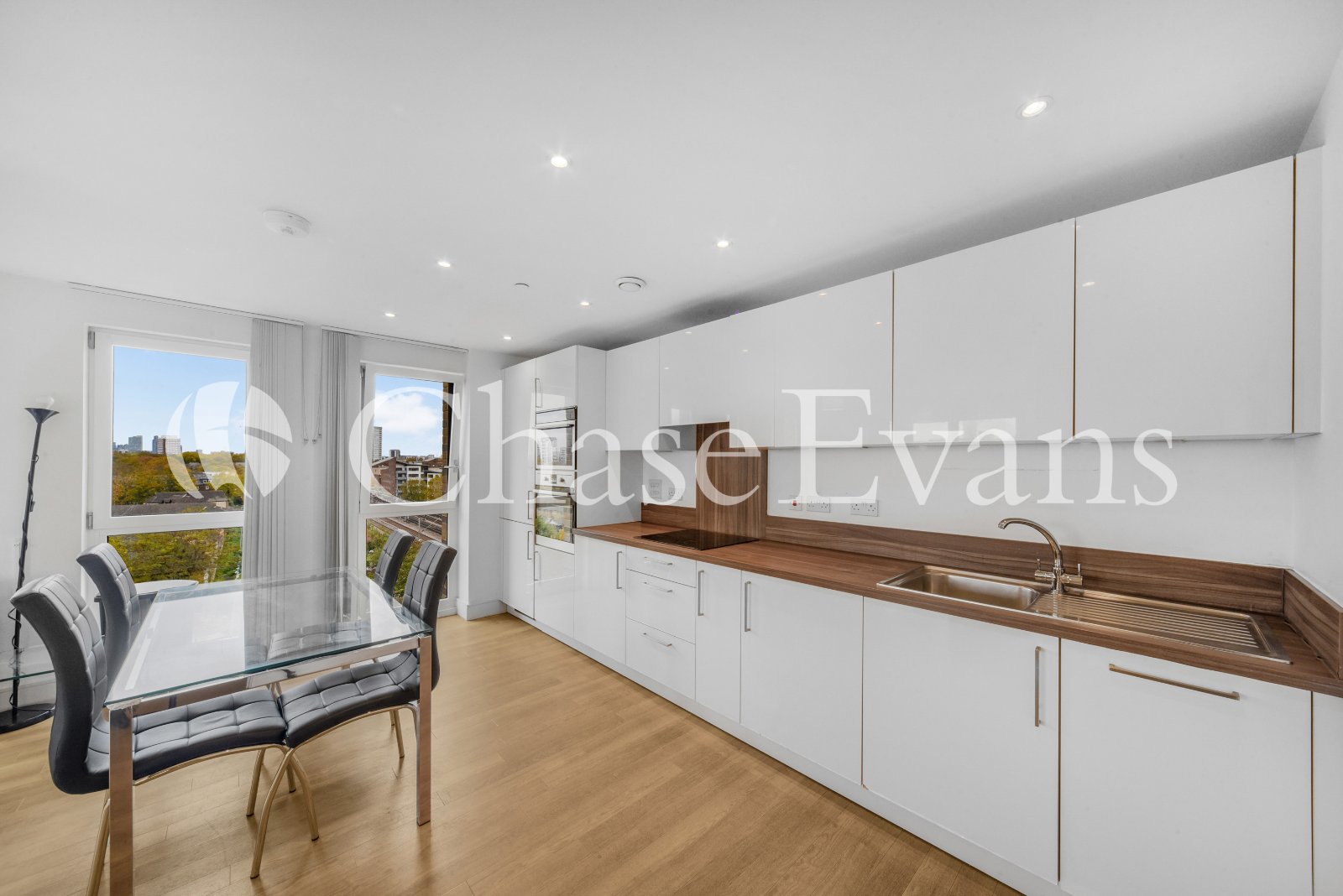 Ivy Point, No 1 The Avenue, 5 Hannaford Walk, Bow, E3 - Chase Evans