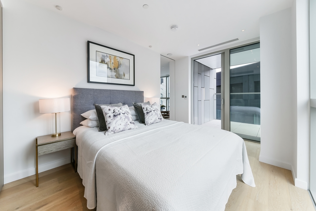 City Road, Hoxton, London, EC1V