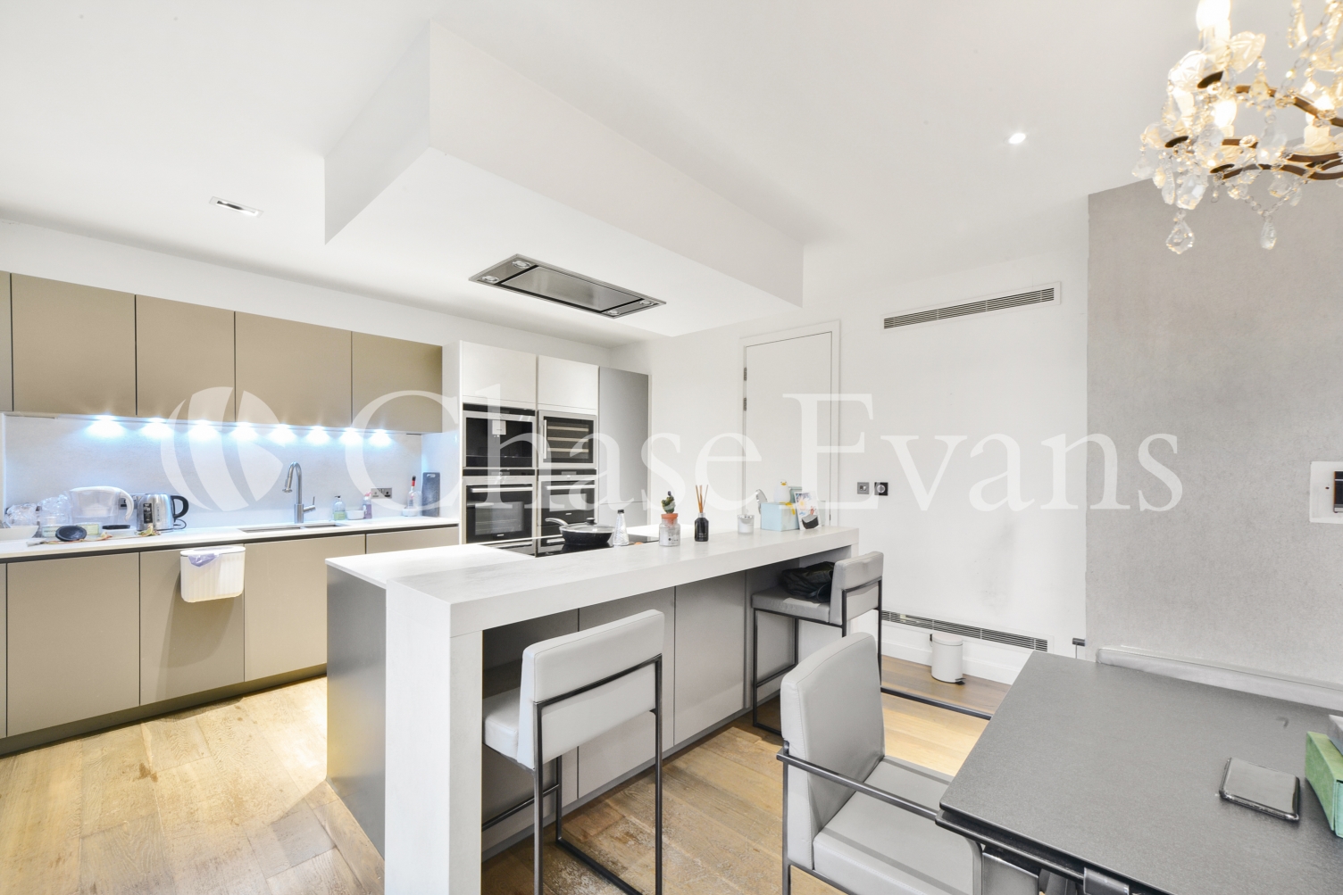Leman Street, Goodman's Fields, Aldgate, London, E1 - Chase Evans