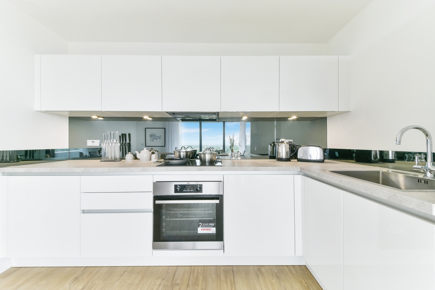 Fairfield Avenue, Staines Upon Thames, Greater London, TW18 - Chase Evans