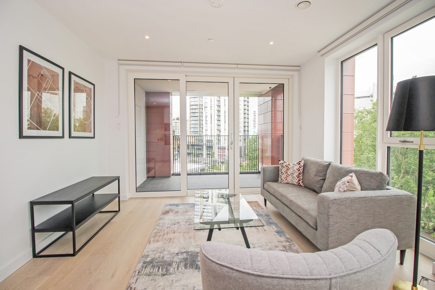 Deacon Street, Elephnant Park, Elephant And Castle, London, SE17 - Chase Evans