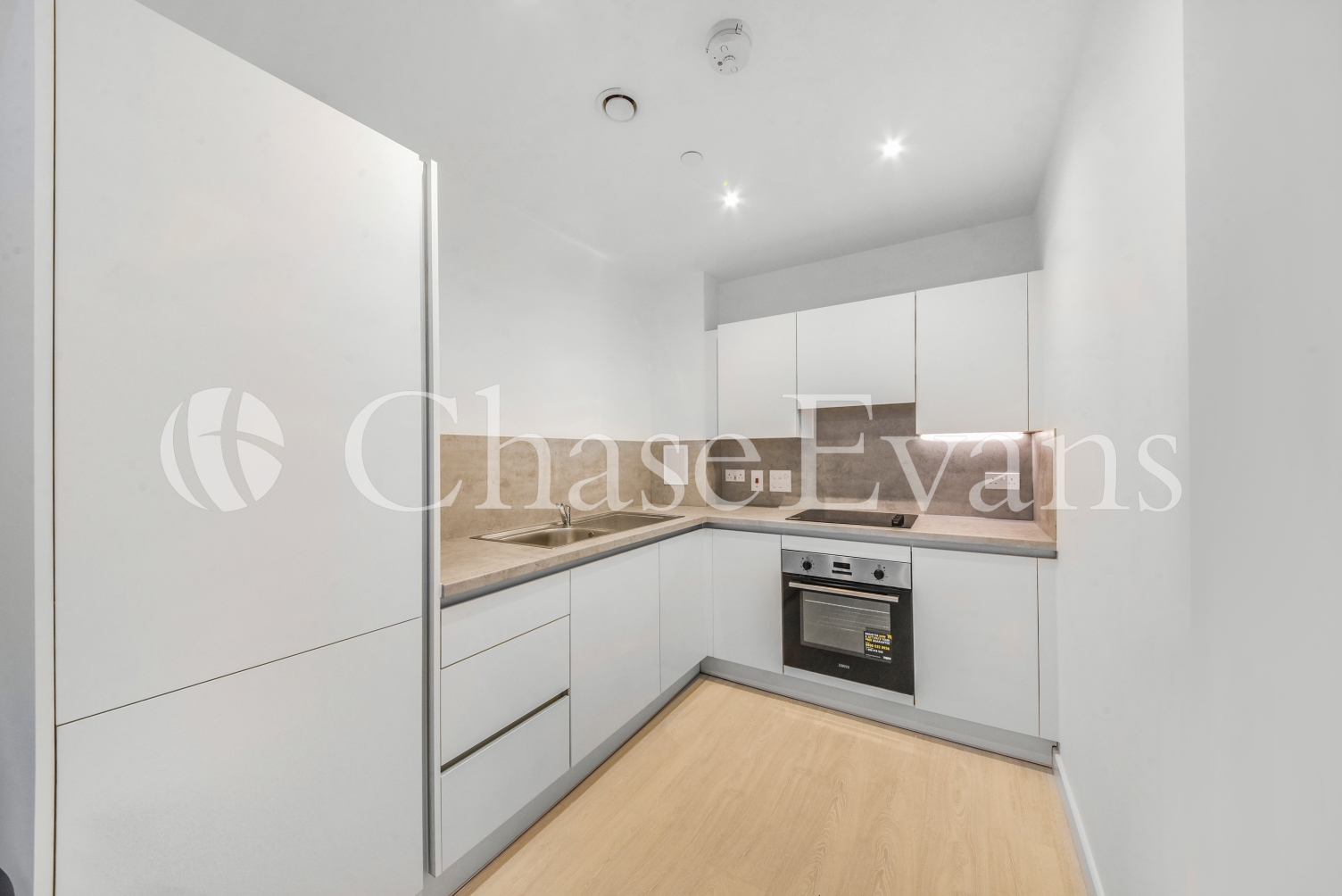 Perryfield Way, Hendon, London, NW9 - Chase Evans