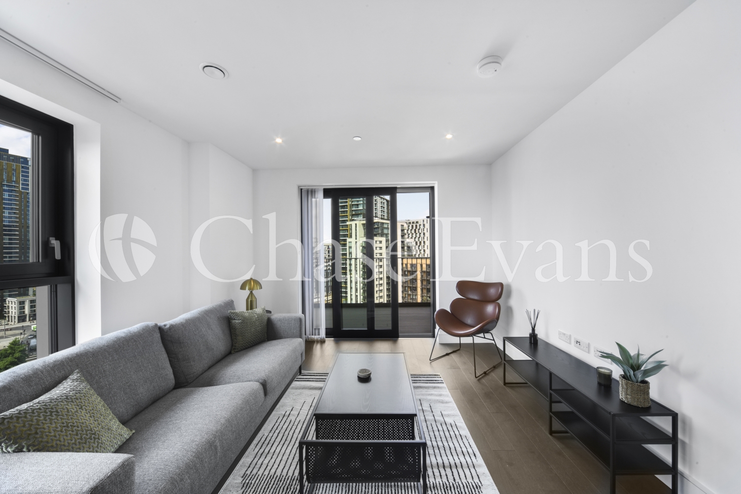 Hewson Way, Park & Sayer, Elephant And Castle, London, SE17 - Chase Evans