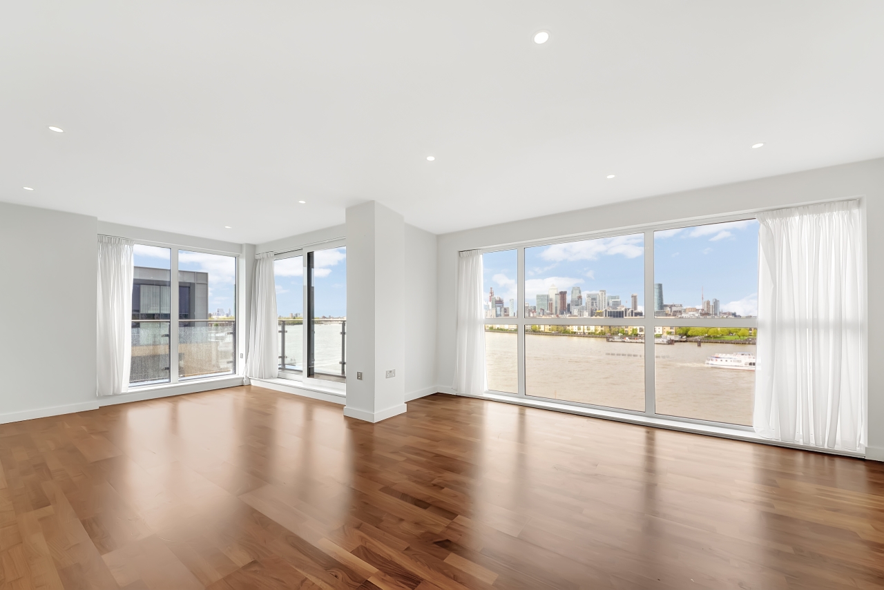 Knights Tower, 14 Wharf Street, London, SE8 - Chase Evans