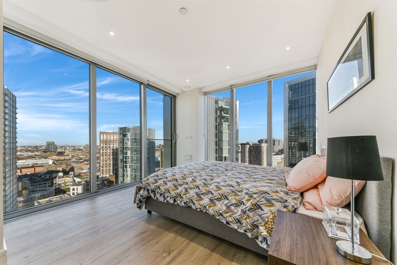 Neroli House, Goodmans Fields, Piazza Walk, Aldgate East, E1