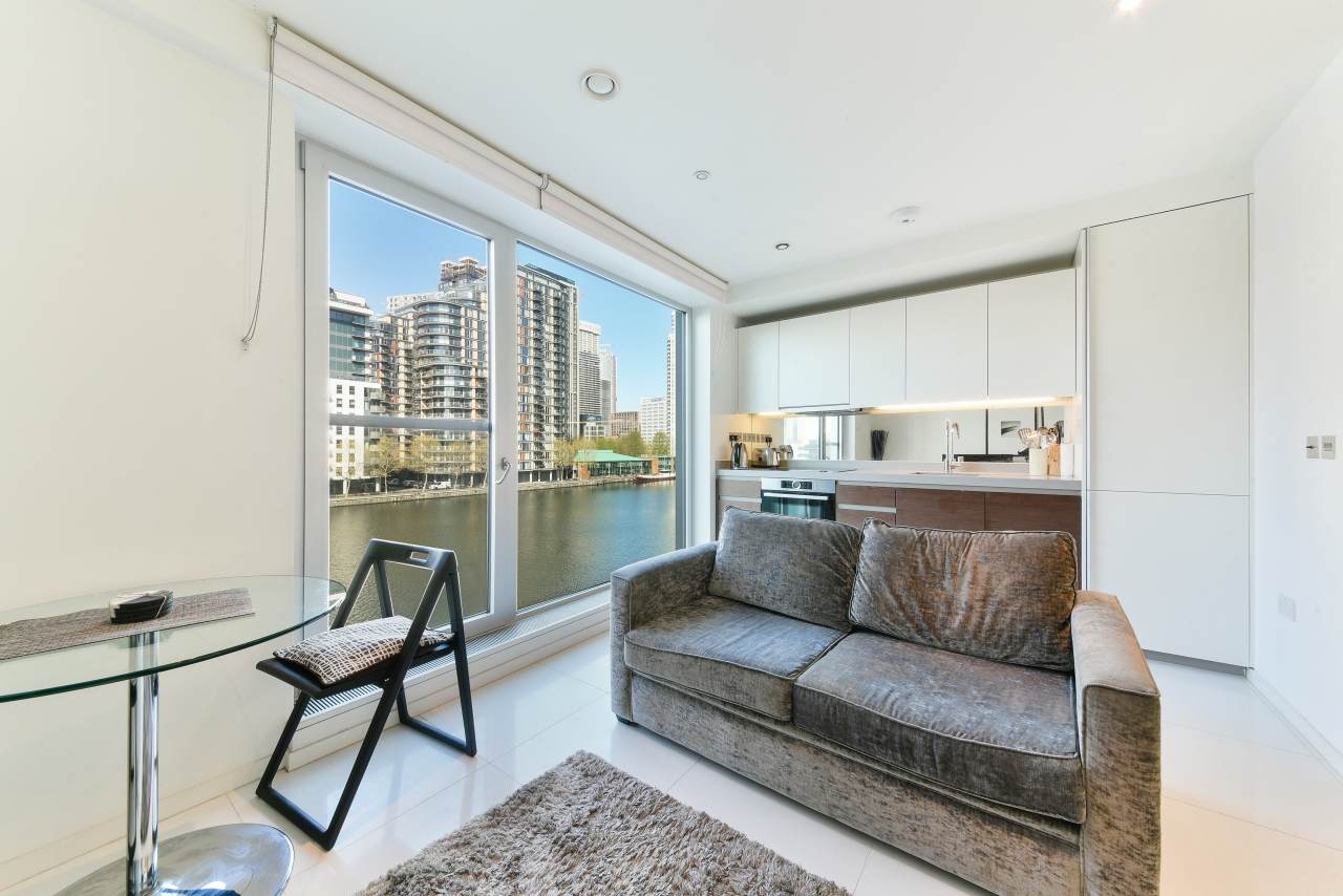 Baltimore Wharf, Canary Wharf, London, E14 - Chase Evans